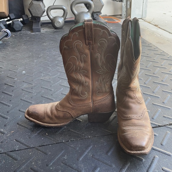Ariat Shoes - Ariat women’s boots